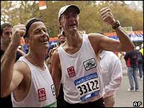 _39522701_marathon-ap-body203