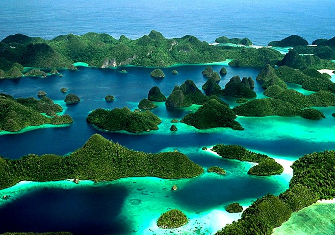 Indonesia the country of 18,000 Islands and unlimited water travel
