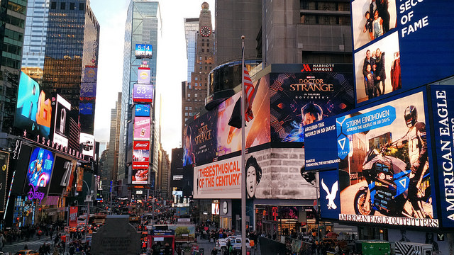 storm-electric-motorbike-billboard-on-new-york-times-square