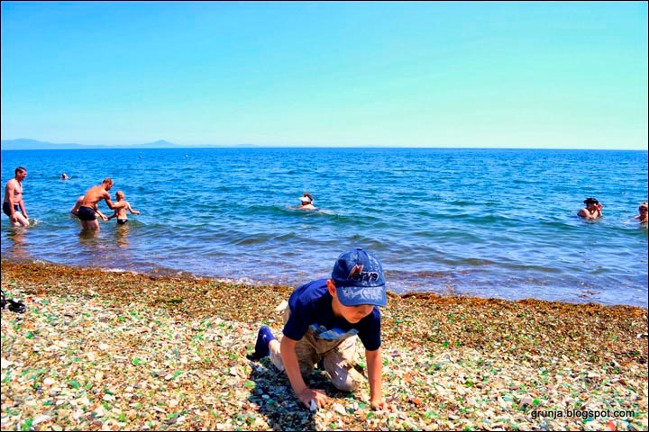 The Colourful Glass Beach Of California And Vladivostok Kickass Trips 1990